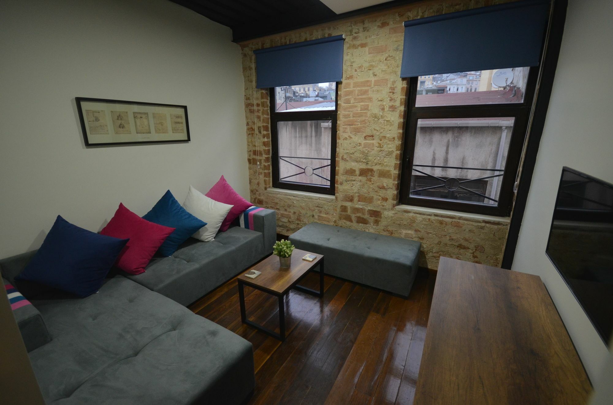 Uenver Galata Apart Istanbul Exterior photo